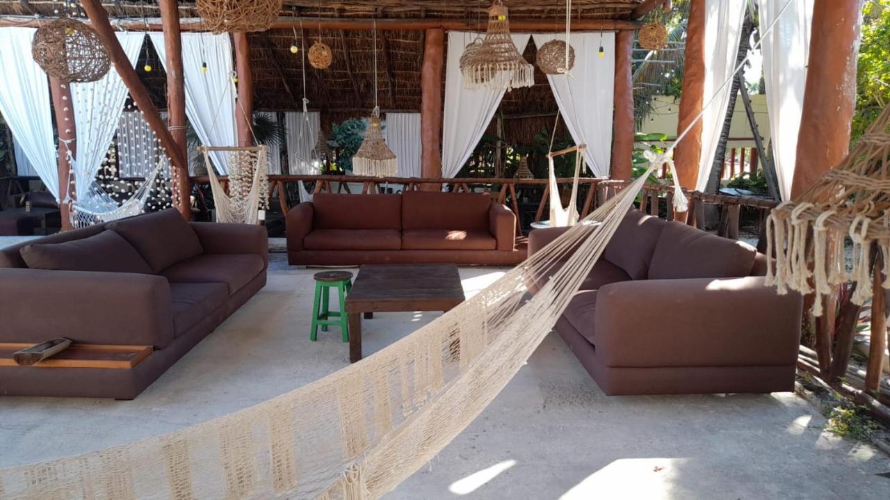 The All Inclusive Hostel - Food, Drinks And Transportation To The Beach And Cenotes Tulum Exterior photo