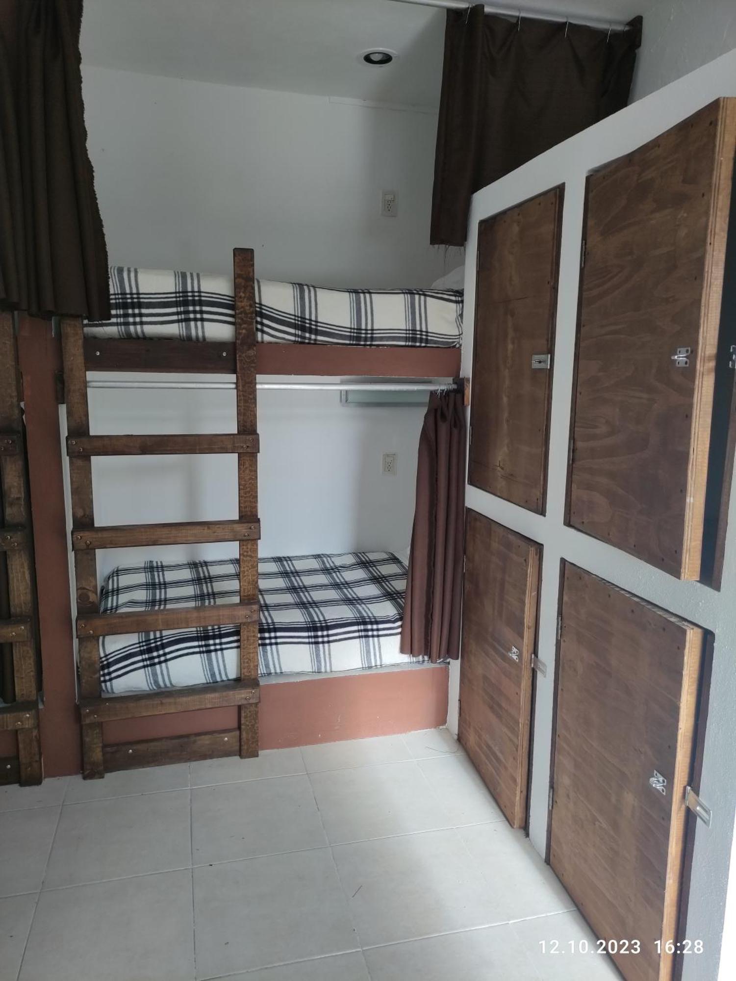 The All Inclusive Hostel - Food, Drinks And Transportation To The Beach And Cenotes Tulum Room photo
