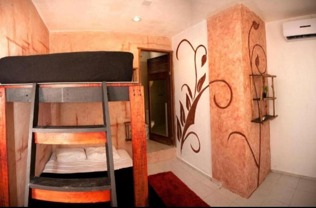 The All Inclusive Hostel - Food, Drinks And Transportation To The Beach And Cenotes Tulum Exterior photo