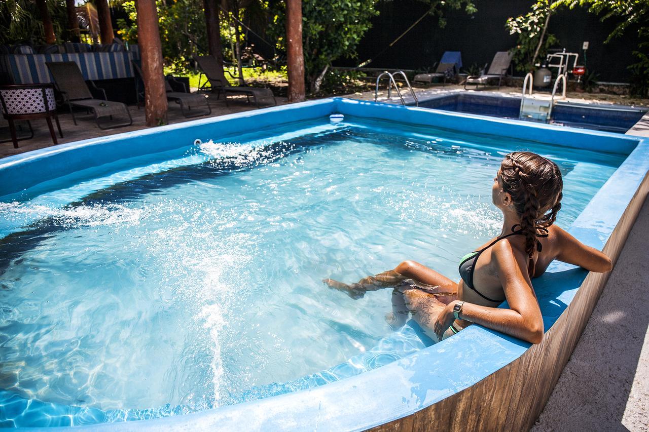 The All Inclusive Hostel - Food, Drinks And Transportation To The Beach And Cenotes Tulum Exterior photo